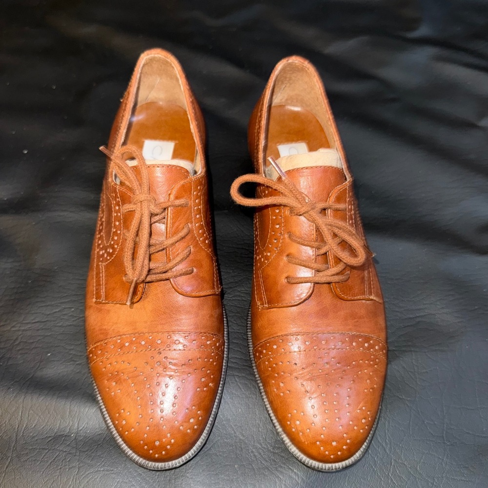 Calico Womens Tan Leather Brogue Cap Toe Oxford Dress Shoes Size 6.5M